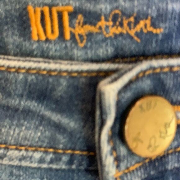 Kut from the Kloth Catherine Slim Boyfriend Jeans Size 6 - Picture 3 of 6